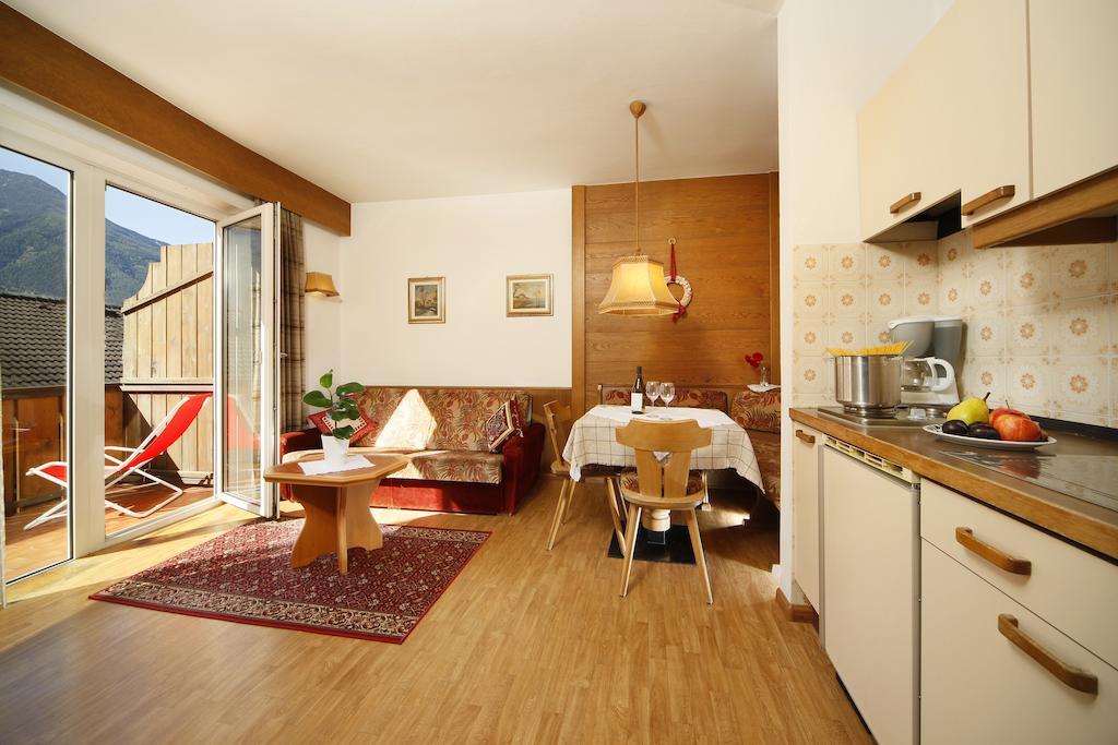 Alpina Residence Naturns Room photo